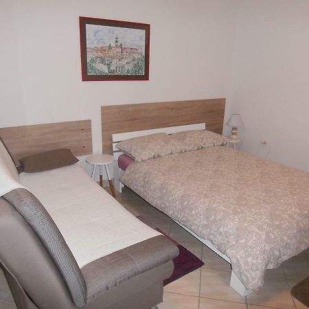 Apartment Gabi Labin  Buitenkant foto