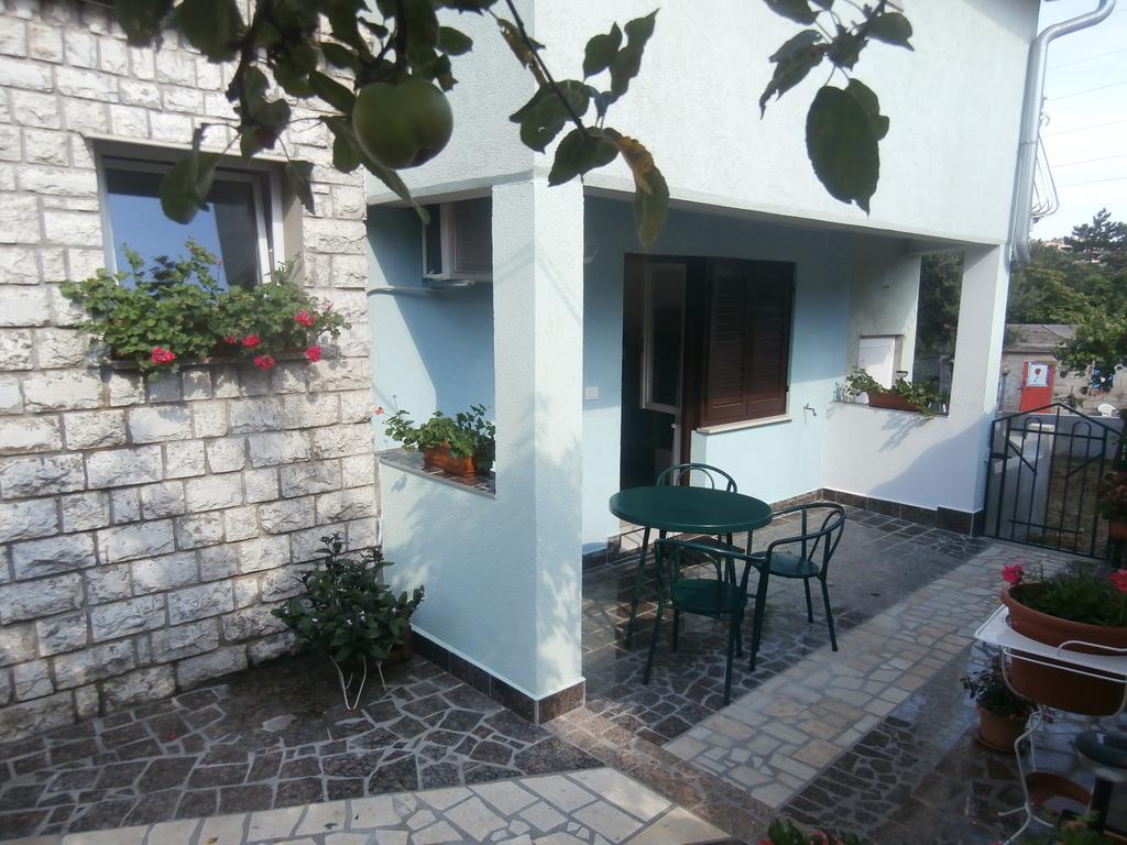 Apartment Gabi Labin  Buitenkant foto