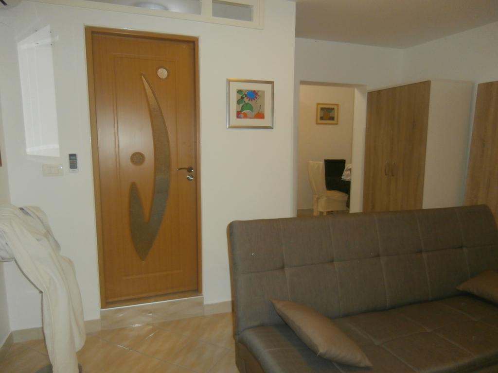 Apartment Gabi Labin  Buitenkant foto
