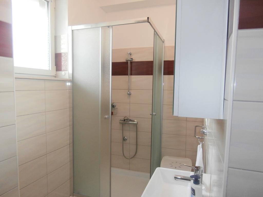 Apartment Gabi Labin  Buitenkant foto